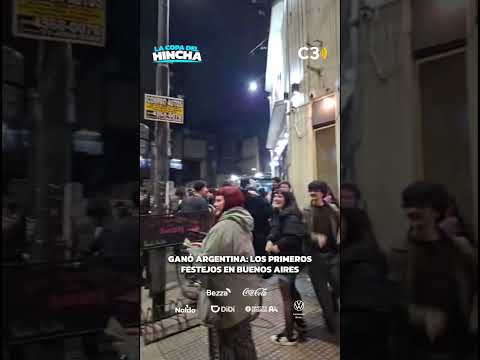 ARGENTINA ESTÁ EN SEMIFINALES: PRIMEROS FESTEJOS EN LAS CALLES DE BUENOS AIRES