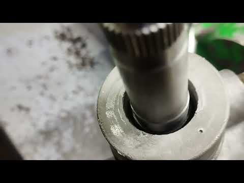 фото рулевая рейка на мазду-6 0