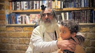 הרב שלום סבג✨איך להשתמש עם הממון בצורה נכונה?-ט״ז בשבט ה׳תשפ״ו דן בן יעקב🇮🇱 (הרב שלום סבג) - התמונה מוצגת ישירות מתוך אתר האינטרנט יוטיוב. זכויות היוצרים בתמונה שייכות ליוצרה. קישור קרדיט למקור התוכן נמצא בתוך דף הסרטון