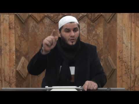 Ateisti në aeroplan - Hoxhë Abil Veseli