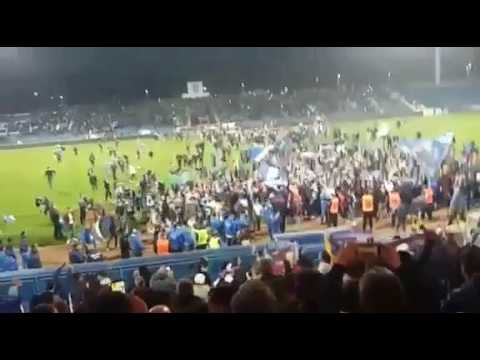CRAIOVA-dinamo 29.03.2017 suporterii pe teren