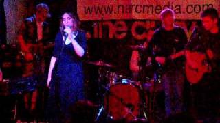 Jennie & Peter + Friends - 'Fleetwood Mackems' - The Chain (clip)