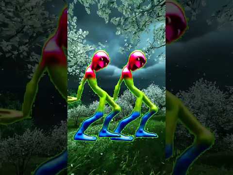 Part 125 | El Taiger, Dancing Green Alien & DJ Unic - Me Kemaste (Official Video) [Ultra Records](2)