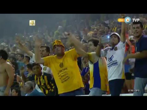 "IMPRESIONANTE RECIBIMIENTO | Club Atlético Rosario Central | CARC | El Canalla | La Academia 2016" Barra: Los Guerreros &bull; Club: Rosario Central