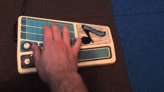 Video thumbnail for Vintage Suzuki Portachord / Tronichord - Analog Synth by You Are The Robots