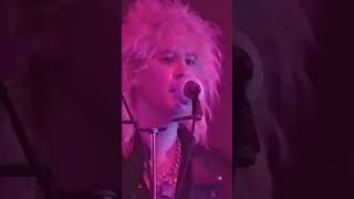 Download lagu Guns N' Roses - The Garden (live) 2 mp3