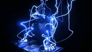 Download lagu Iyaz - Solo(Drop Loy Remix) mp3 Download lagu Iyaz - Solo(Drop Loy Remix) mp3