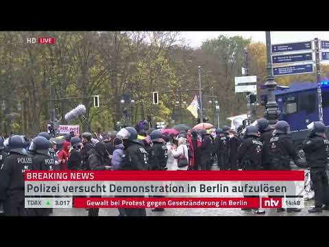 Corona LIVE: Bilder von der Demo in Berlin