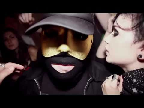 DEINE JUGEND - Mama geht jetzt steil (OFFICIAL MUSIC VIDEO)