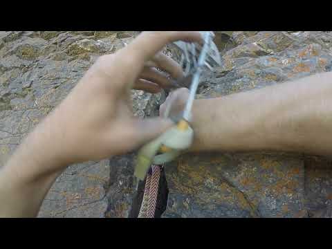 Zig Zag Wall. Lady in Red 5.6 trad