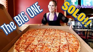 THE BIG ONE!  FOX’S PIZZA DEN ~ SOLO PIZZA CHALLENGE ~ MOM VS FOOD ~ PIZZA FOR ONE 🍕