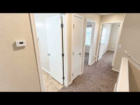 Spacious 3-Bedroom Glendale Home with Garage, Pool & Private Yard *NEW Carpets* property video