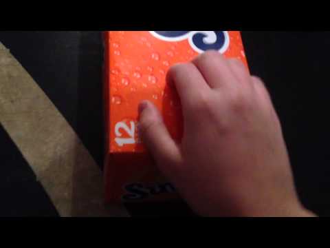 How to open a Sunkist container efficiently
