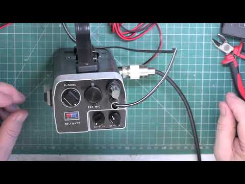 Realistic TRC1001 CB27/81 UK FM CB radio Handheld - service