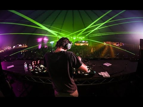 Simon o'Shine  feat TIESTO -  He's a Pirate in California