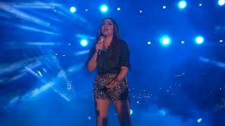 Έλενα Παπαρίζου - Αν Με Δεις Να Κλαίω (Live @ Λαχαναγορά Ρέντη)