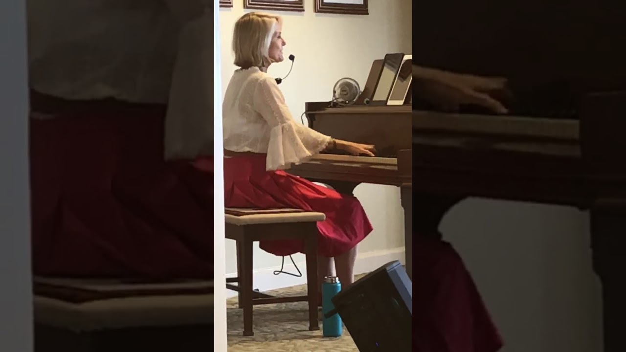 Promotional video thumbnail 5 for Kimmy Krohn - Singing Pianist