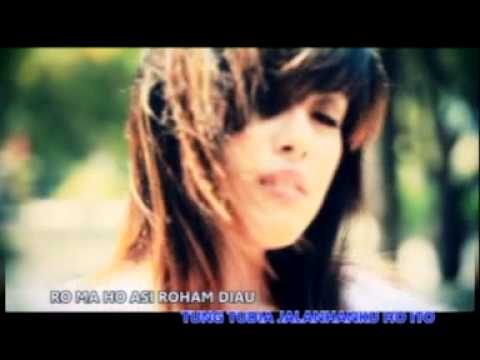 Novita Dewi-Nadidia Do Ho