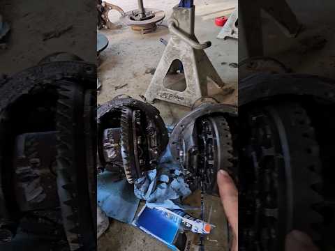 Do you want to put a V6 diff in your 4cyl toyota? #offroad #toyotaoffroad