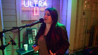 Anna Livi- Living my Life