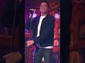 Yves Berendse zingt live Terug in de tijd in de studio! 🤩