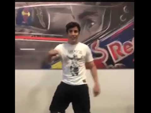 marc márquez al borde de la lesión al intentar reto viral