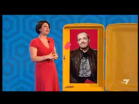 G'DAY con Geppi Cucciari 24/03/2011 - La grandomanda con l'ospite