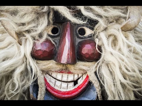 Pillantás az álarcok mögé - előadás