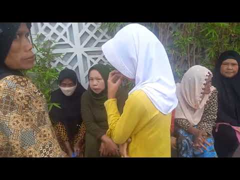 Pembagian SEMBAGO di jln sumbersari...SUTAM, oleh Bapak Haji Cucun