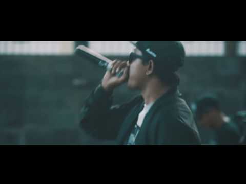 YK BRASS ENSEMBLE X BRAVESBOY -  ON FIRE (live)