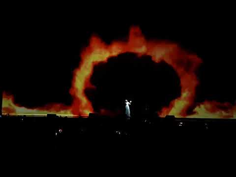 Полина Гагарина в Кремле & Баста - Целого мира мало