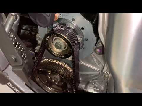 Close up of 2021 Polaris Quickdrive 2 drive system