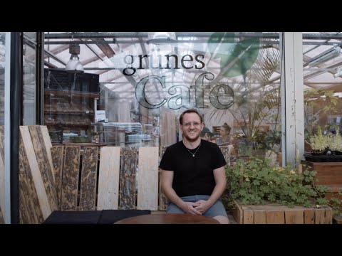 Ladengeschichten: Lukas vom grünen Café aus Berlin-Britz