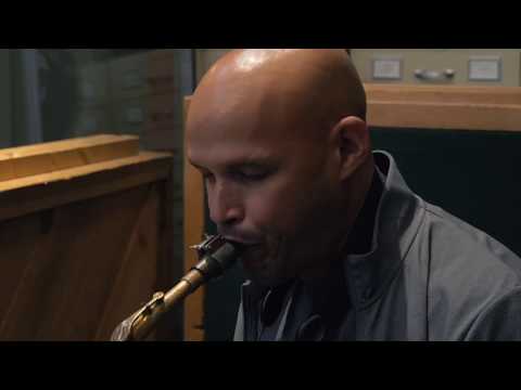 Miguel Zenón (Feat. Spektral Quartet) - Viejo