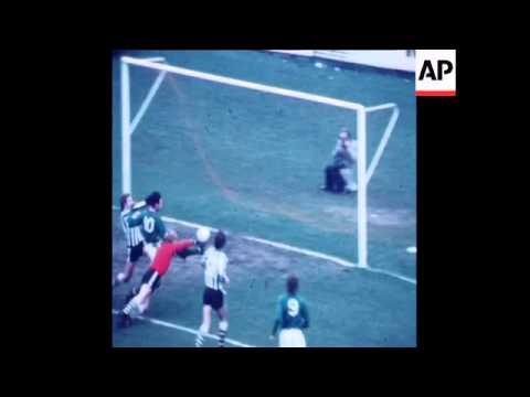 SYND 9-1-74 FA CUP 3RD ROUND REPLAY BETWEEN HENDON AND NEWCASTLE