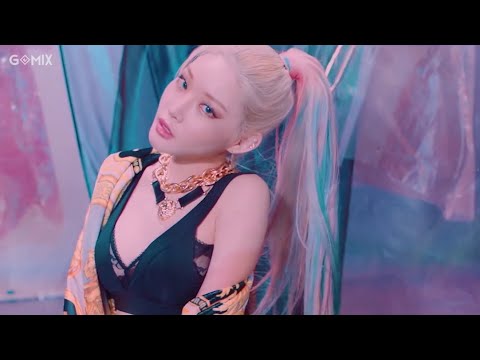 CHUNGHA / MAMAMOO / KARD - Snapping X GoGoBeBe X Bomb Bomb (MASHUP)