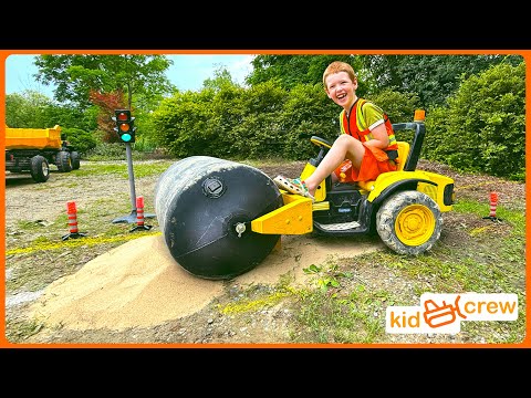 Fixing pothole in road with kids steamroller, dump truck, and trailer. Educational | Kid Crew