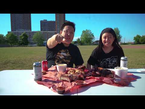 TEXAS BBQ FEAST! BEACH HILL SMOKEHOUSE REVIEW! FT. CLARA