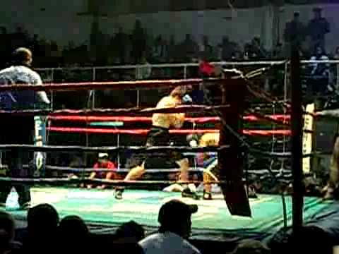 KO de Elio Troch_pelea profecional.mp4