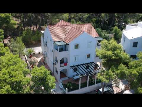 Apartments Villa La Riva Sutivan