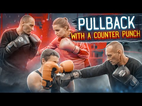 Brilliant combination of shoulder defense with a counter punch