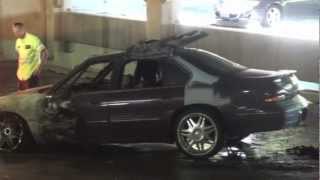 preview picture of video 'Car Fire on Third Level Parking Garage on Martingale Road, Schaumburg'