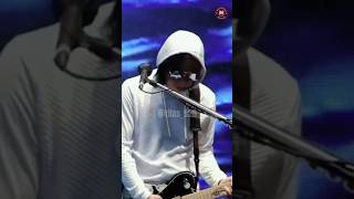 Download lagu 'Nggak welcome...Sayang Ada Apa ??😟✌ #slank #nggakwelcome #kakaslank #slankers #shorts mp3 Download lagu 'Nggak welcome...Sayang Ada Apa ??😟✌ #slank #nggakwelcome #kakaslank #slankers #shorts mp3