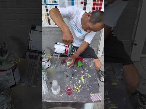 Repost @doesartwork Mixing up paint with zero effort  Rate the accuracy Credit Qingshan815 on Doüyin