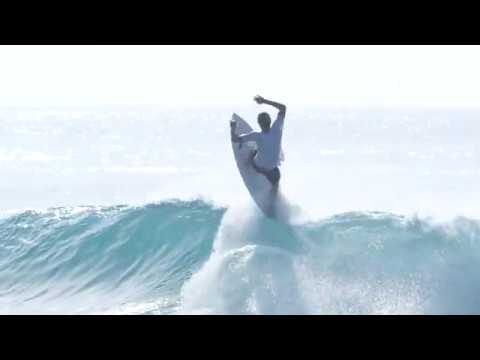 Noa Deane and Steph Gilmore in Mexico for BeachGrit!