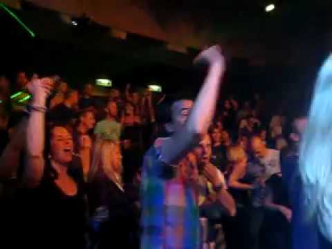 Dj Robin-G @ DanceAMP Mezz Breda Sept.2009  The bass-We areYfriends