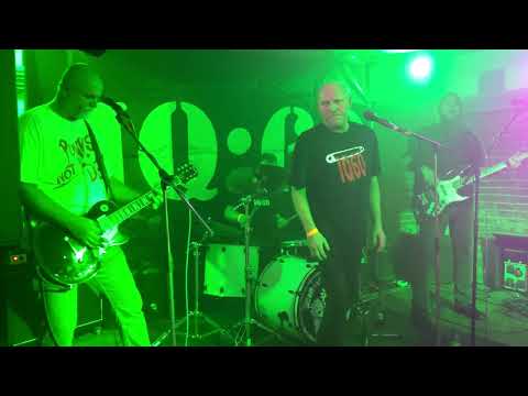 IQ:60 - Starý cyp / Pověz / Vlajka / Pivo (RADEGAST cover)