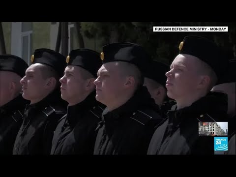 War in Ukraine: Russian cruiser Moskva sinks following serious damage • FRANCE 24 English