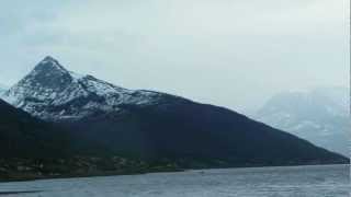 preview picture of video 'Svensby am Lyngenfjord (27.05.2012)'
