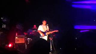 The Temper Trap- This Isn&#39;t Happiness Live @ The Hollywood